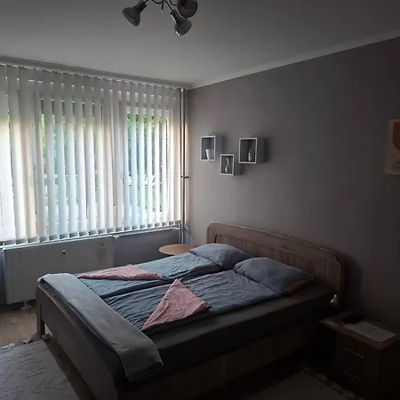 Dombo شقة Dombóvár